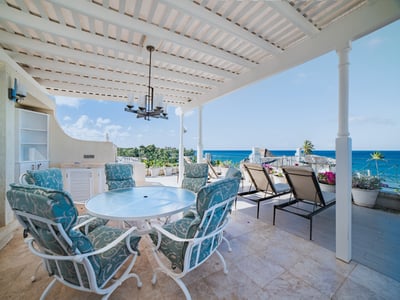 Luxury Villa Photo #12