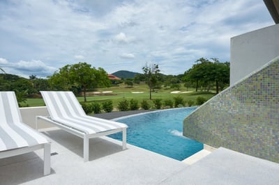 Luxury Villa Photo #9