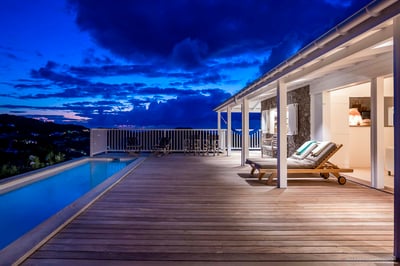 Luxury Villa Photo #40