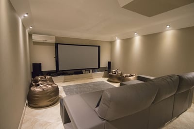 Luxury Villa Photo #16
