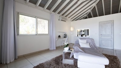 Luxury Villa Photo #46
