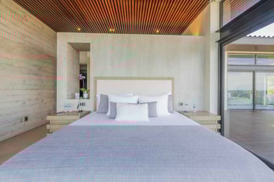Luxury Villa Photo #41