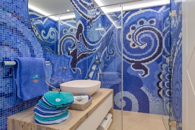 Luxury Villa Photo #43
