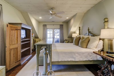 Luxury Villa Photo #44