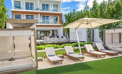 Luxury Villa Photo #2