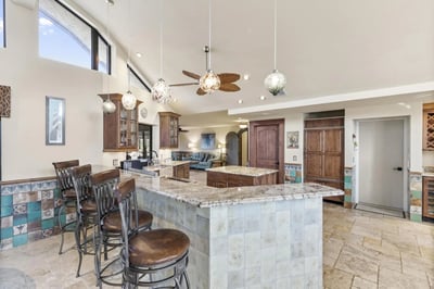 Luxury Villa Photo #8
