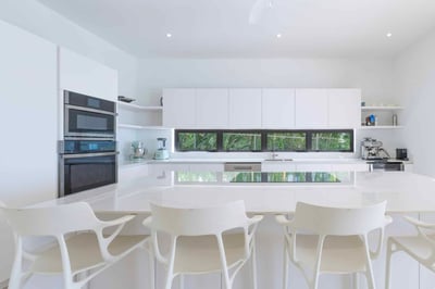 Luxury Villa Photo #19