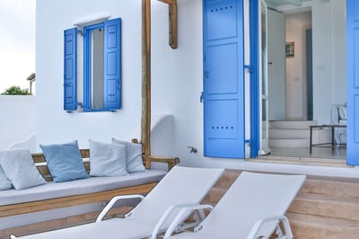 Luxury Villa Photo #11