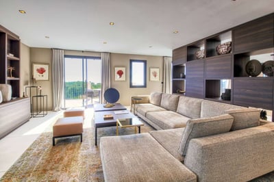 Luxury Villa Photo #11