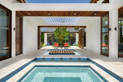 Luxury Villa Photo #9