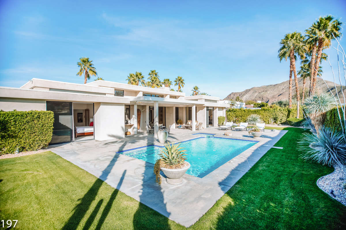 Contemporary Dreams | Palm Springs, California | Rental Escapes