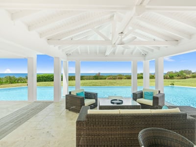 Luxury Villa Photo #7