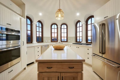 Luxury Villa Photo #9