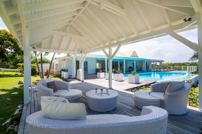 Luxury Villa Photo #14