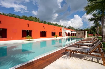 Luxury Villa Photo #8