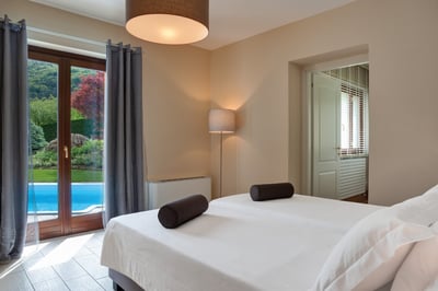 Luxury Villa Photo #16
