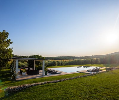 Luxury Villa Photo #4