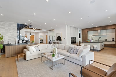Luxury Villa Photo #17