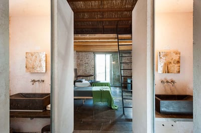 Luxury Villa Photo #30
