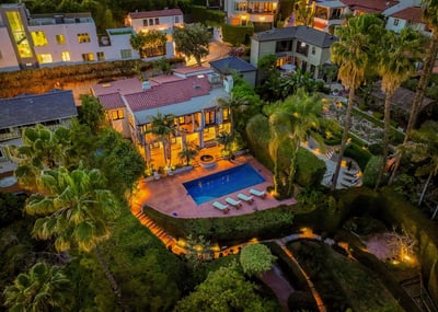 Luxury Villa Photo #6