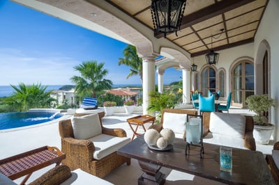 Luxury Villa Photo #5
