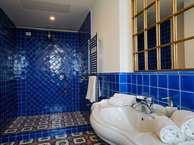 Luxury Villa Photo #37