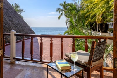 Luxury Villa Photo #40