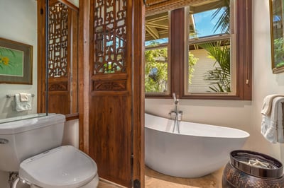 Luxury Villa Photo #28