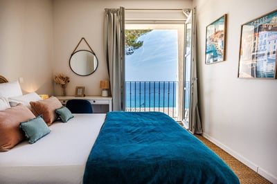 Luxury Villa Photo #16