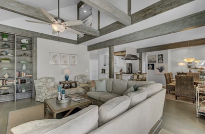 Luxury Villa Photo #23