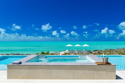 Luxury Villa Photo #9