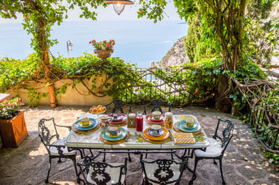 Luxury Villa Photo #6