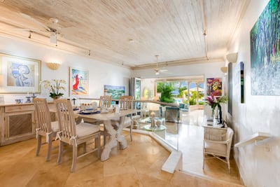Luxury Villa Photo #7