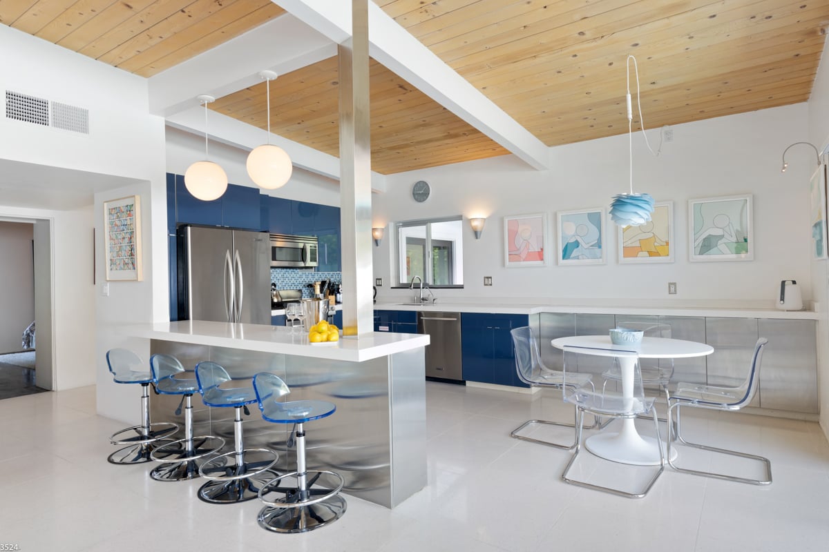 Vista Las Palmas Midcentury