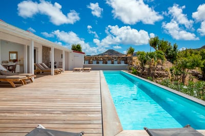 Luxury Villa Photo #35