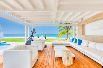 Luxury Villa Photo #14
