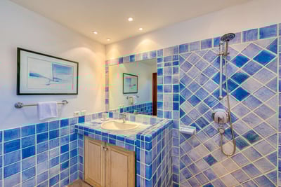 Luxury Villa Photo #35