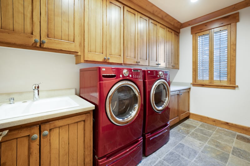 Timber Lodge at the Oaks