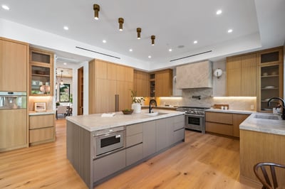 Luxury Villa Photo #32