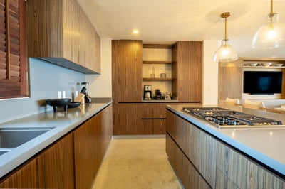 Luxury Villa Photo #15