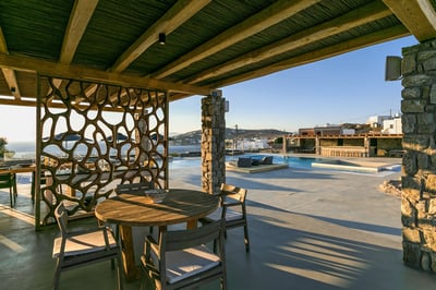 Luxury Villa Photo #21