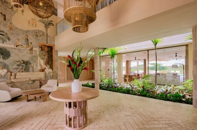 Luxury Villa Photo #27