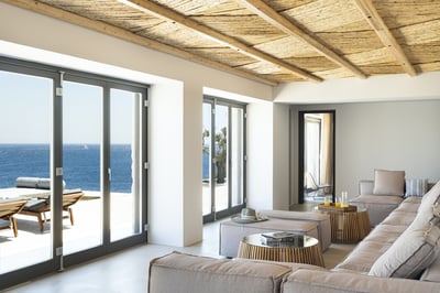 Luxury Villa Photo #17