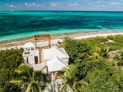 Luxury Villa Photo #33