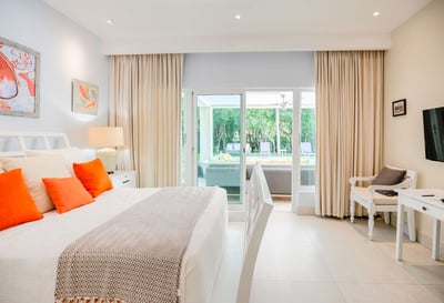 Luxury Villa Photo #23