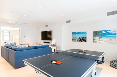 Luxury Villa Photo #8