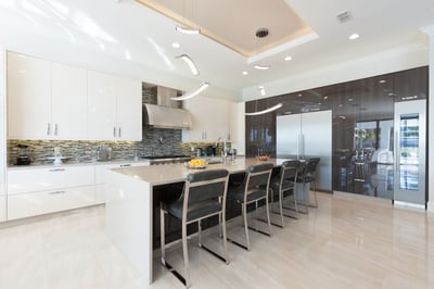 Luxury Villa Photo #23