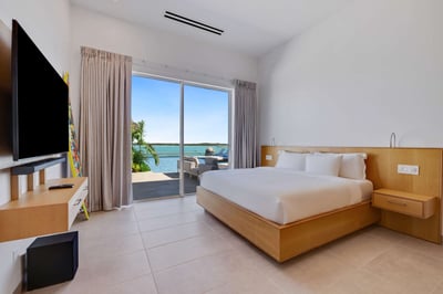Luxury Villa Photo #47