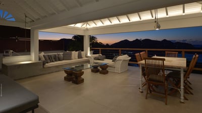 Luxury Villa Photo #20