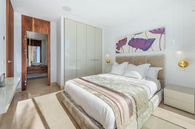 Luxury Villa Photo #50